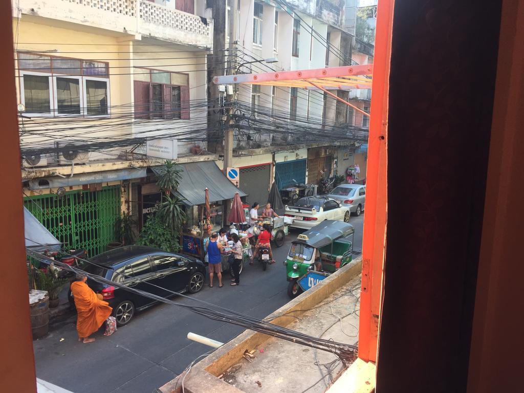 Big Orange Localstay At Siam Bangkok Exterior photo