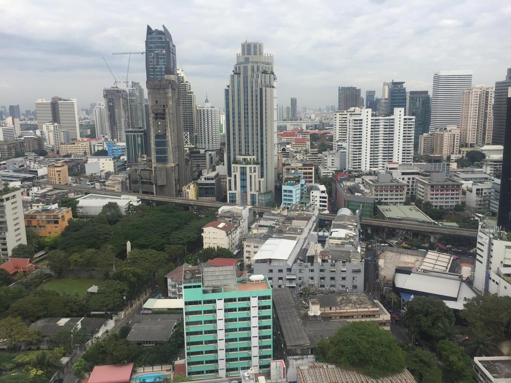 Big Orange Localstay At Siam Bangkok Exterior photo
