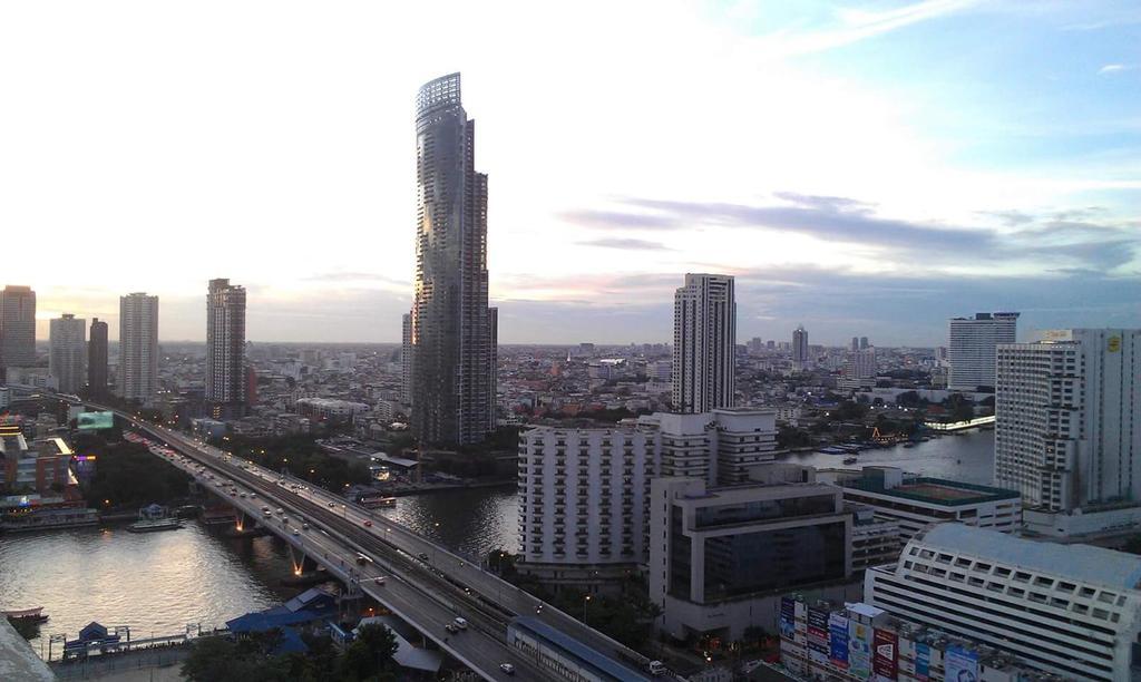 Big Orange Localstay At Siam Bangkok Exterior photo